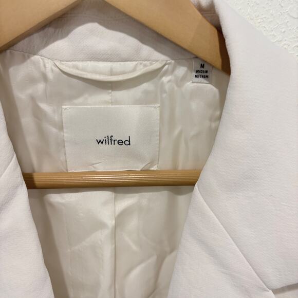 Aritzia Generation Blazer Relaxed Single-breasted Crepe Blazer Medium Ivory - Picture 4 of 7